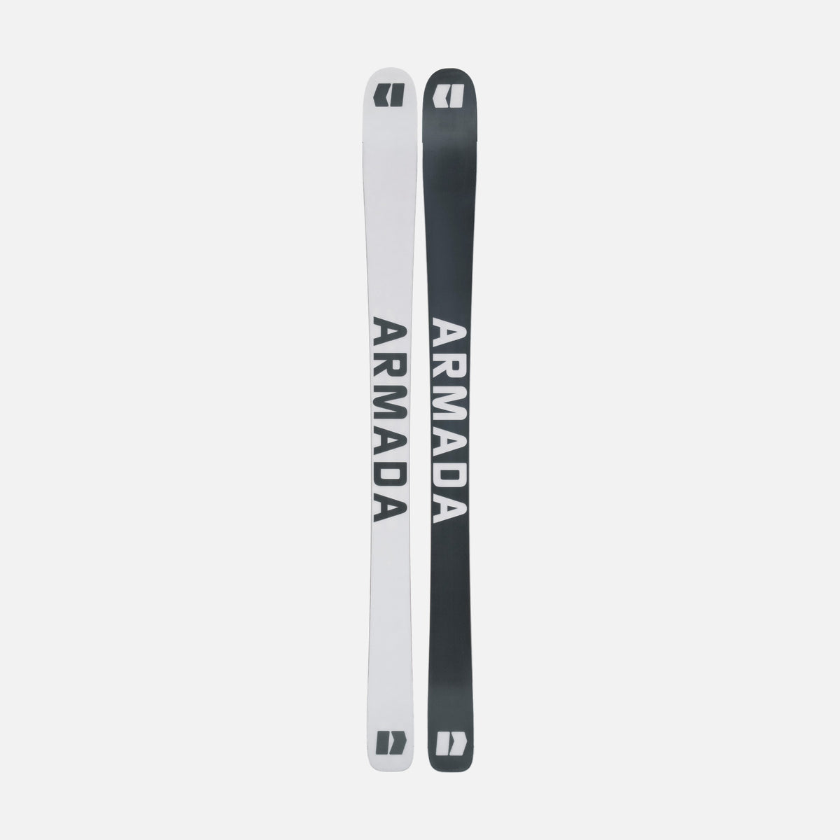Armada Stranger 100 26/27 - base